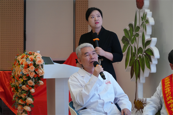 1760409696439092.jpg 5.jpg